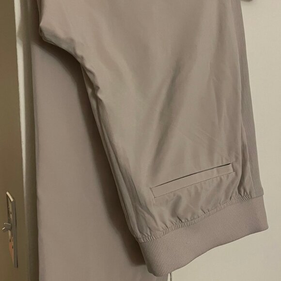 Athelta Brooklyn Mid Rise Ankle Pant - Picture 3 of 3